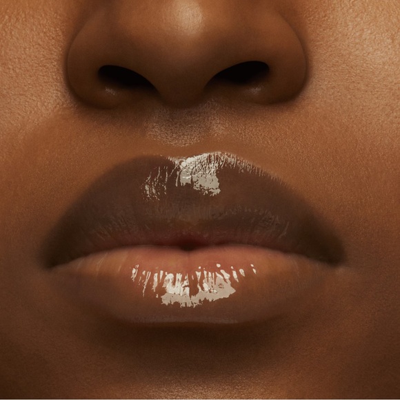 BNIB MAC Cosmetics Squirt Plumping Gloss Stick in Like Squirt - Picture 3 of 5